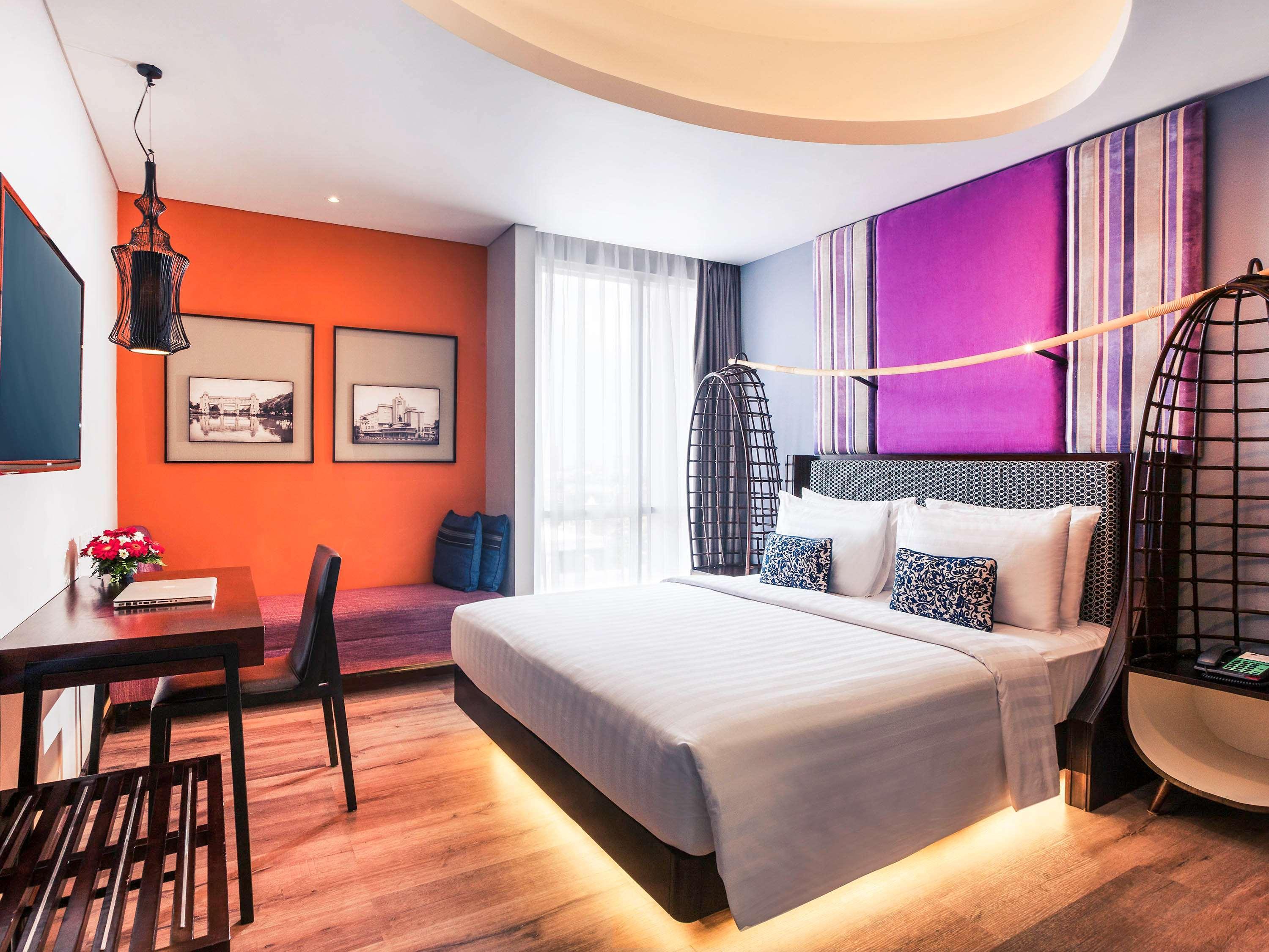 Mercure Surabaya Exterior photo